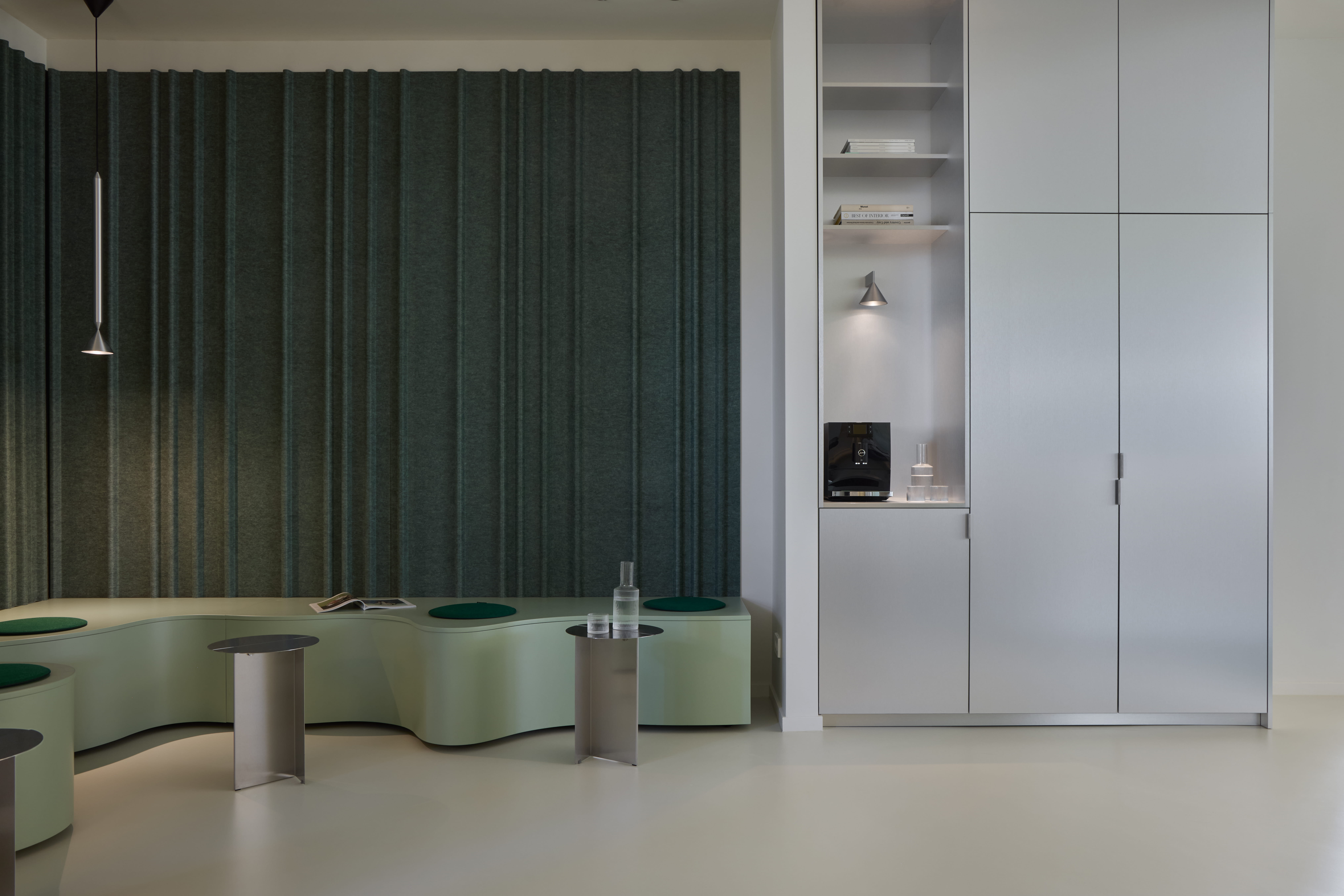 AtelierAnjora_Orthospace_Zahnarzt_Innenarchitektur_Berlin_Wartezimmer