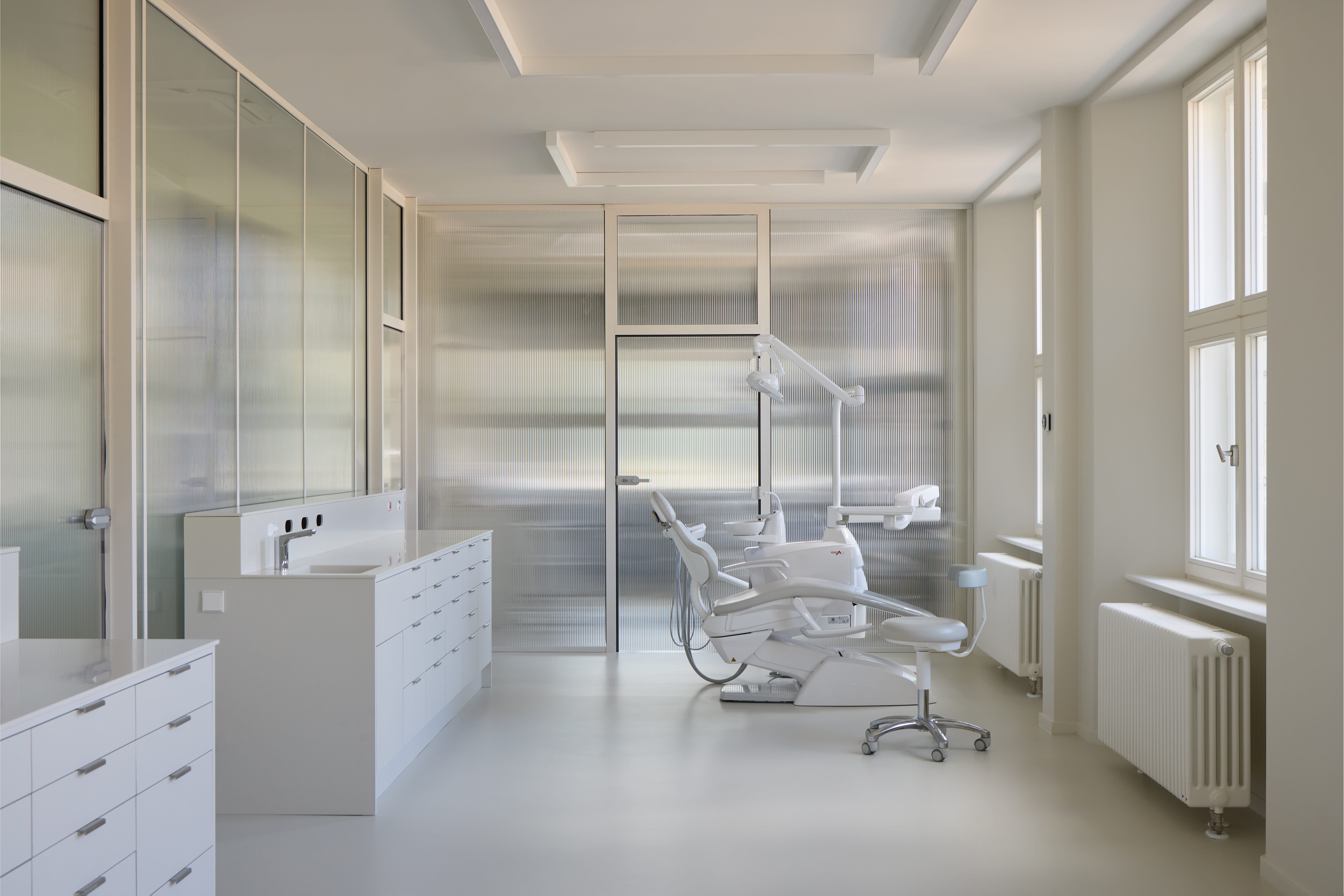 AtelierAnjora_Orthospace_Kieferorthopädie_Innenausbau_Architektur