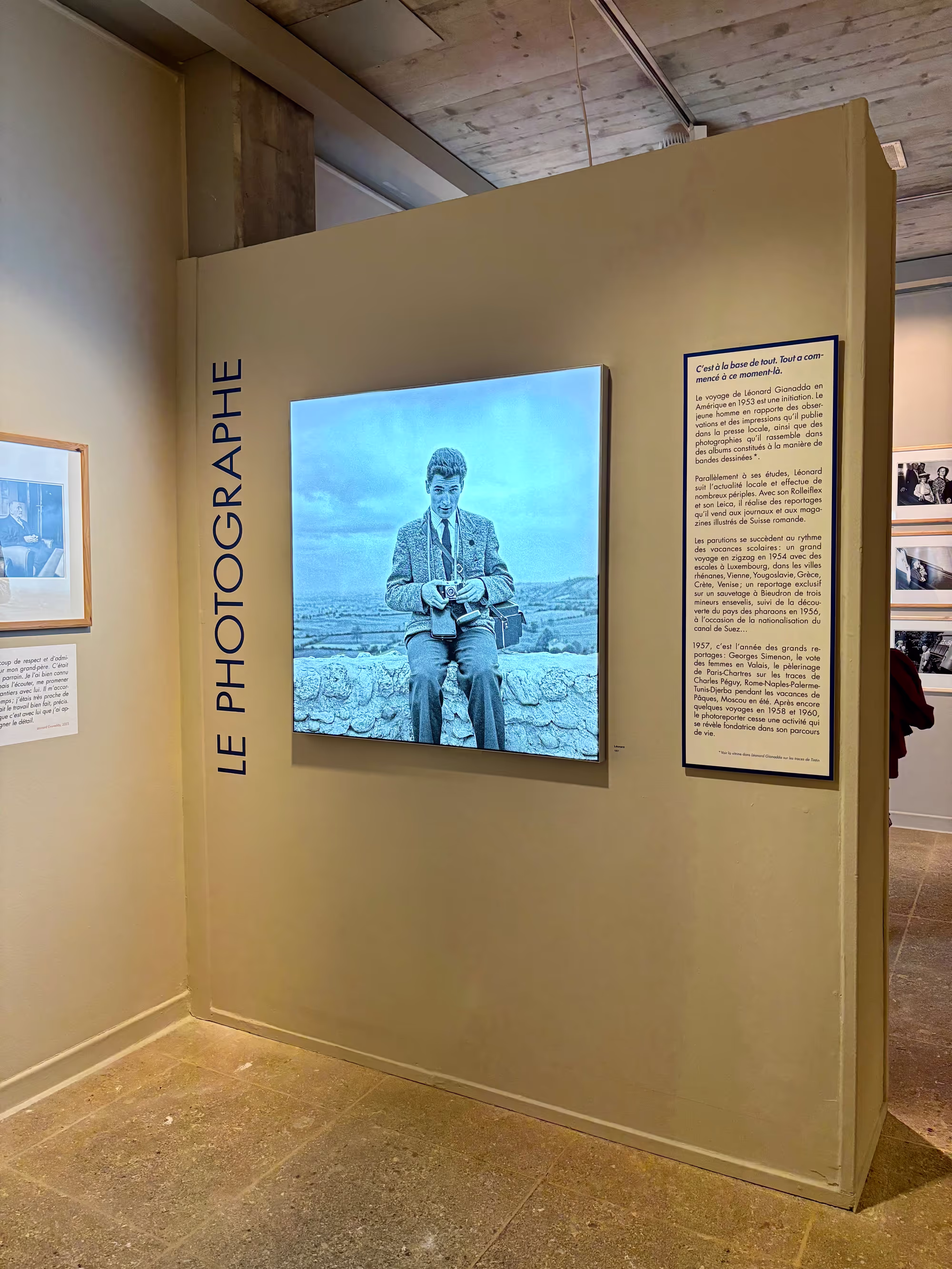 exemple de cadre lumineux pour l'exposition "Léonard Gianadda - Hommage en photographies"