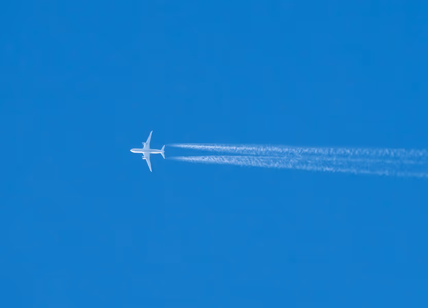 photo avion qui vole