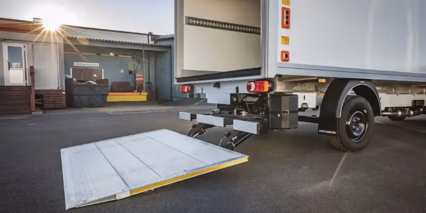 Lift gate maintenance