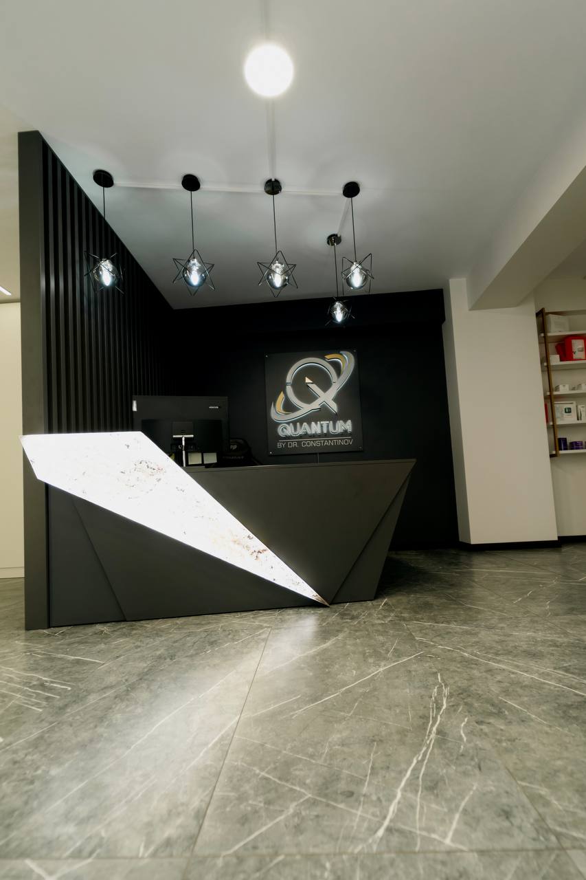 Rectangular content area with rounded corners, displaying an image placeholder.