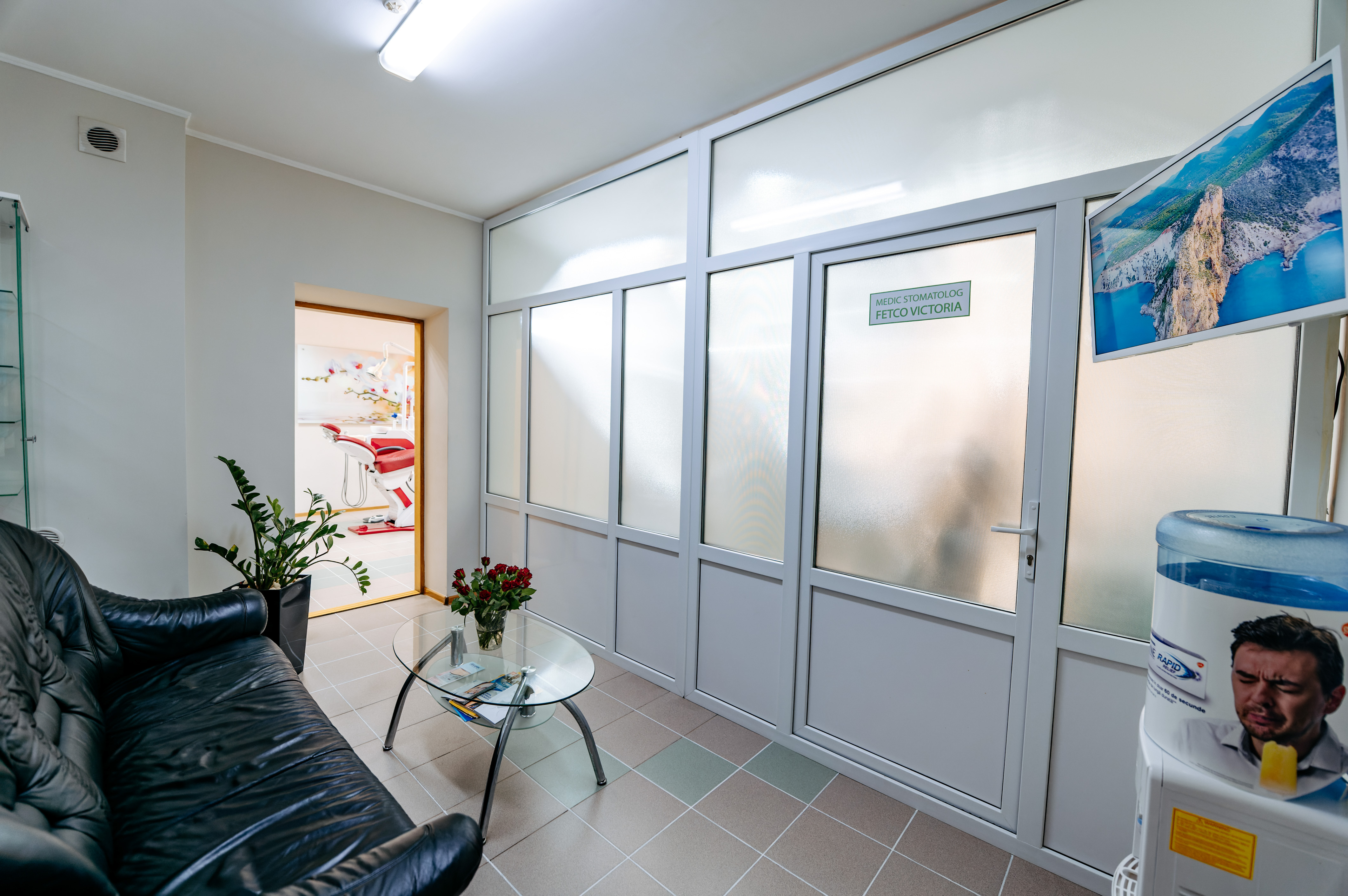 Rectangular content area with rounded corners, displaying an image placeholder.