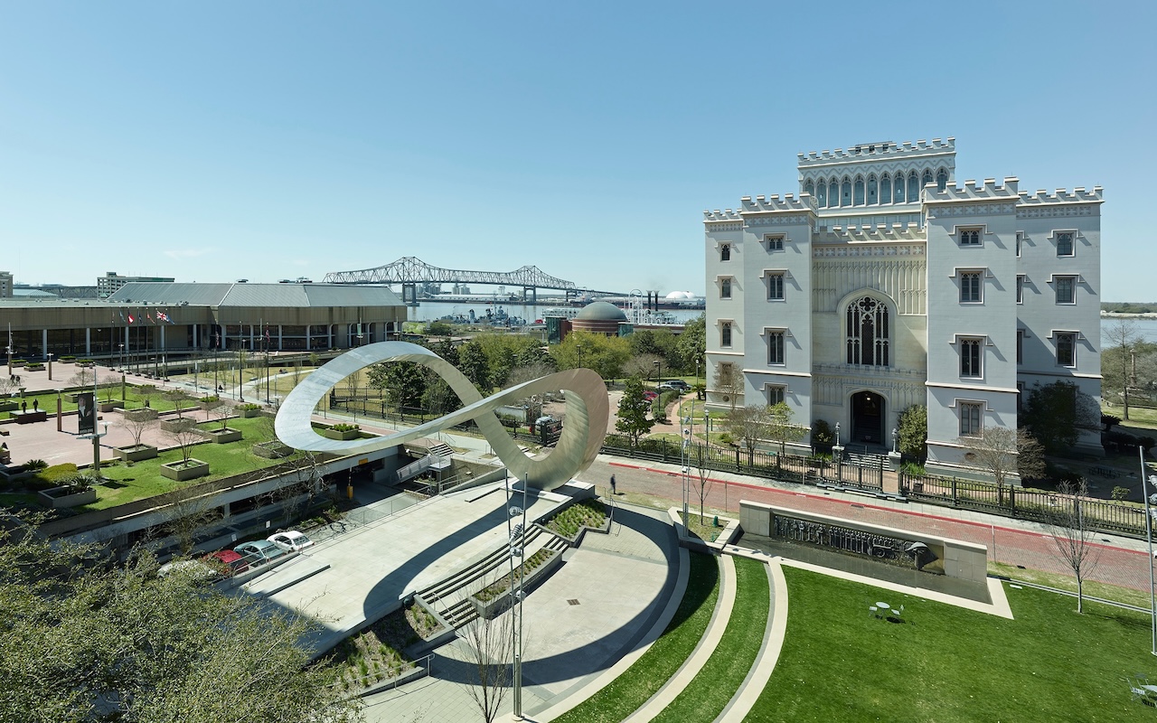 Photo of Baton Rouge Louisiana to represent our ability to work with companies all over the Greater Baton Rouge Area. Hello Minneaux services include Web Design, Brand Identity, and Strategy and Support.