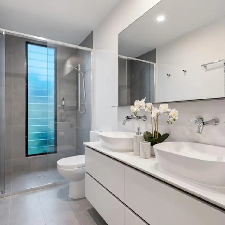 white bathroom design