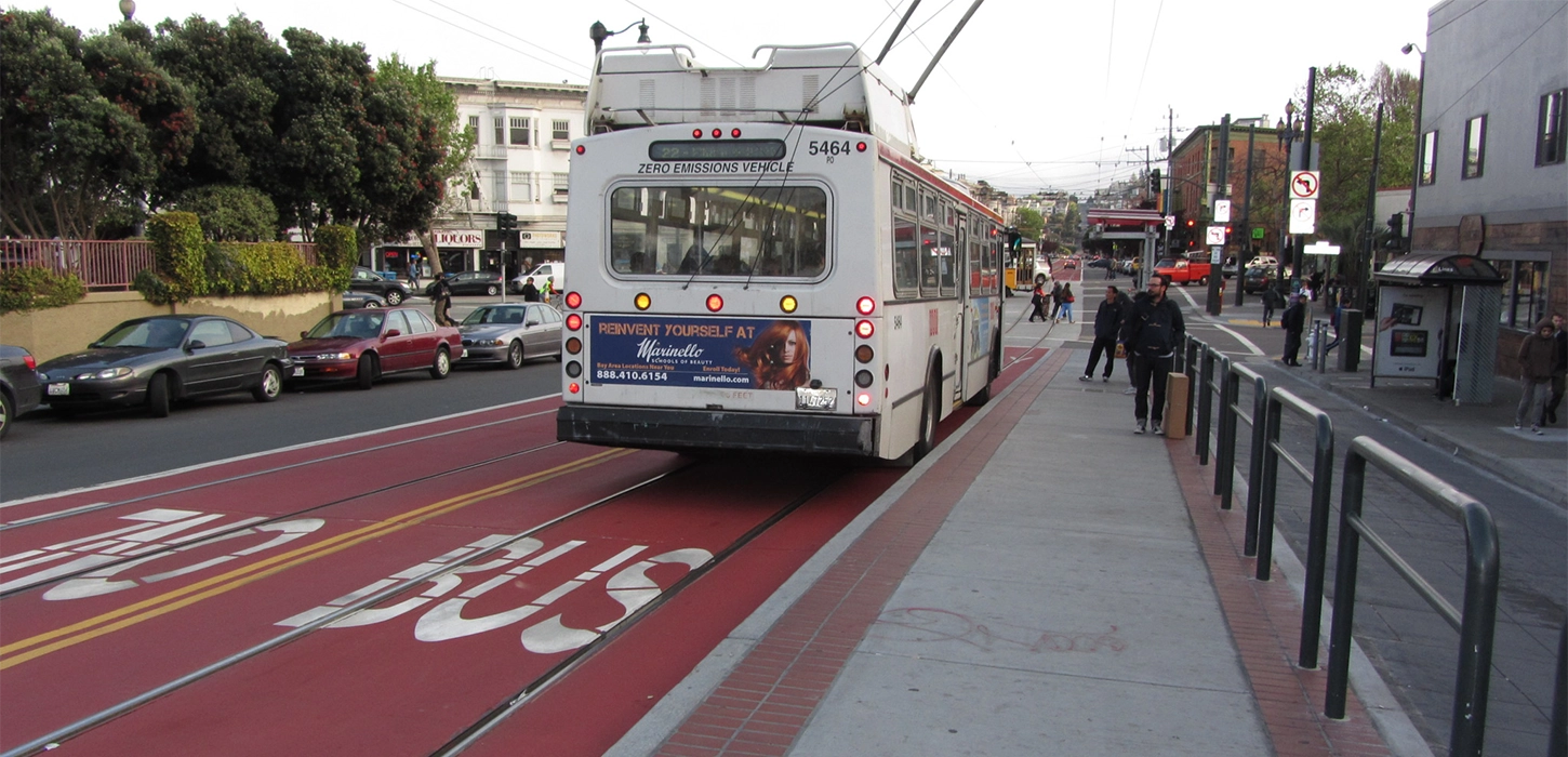 Preferential bus lanes in San Francisco