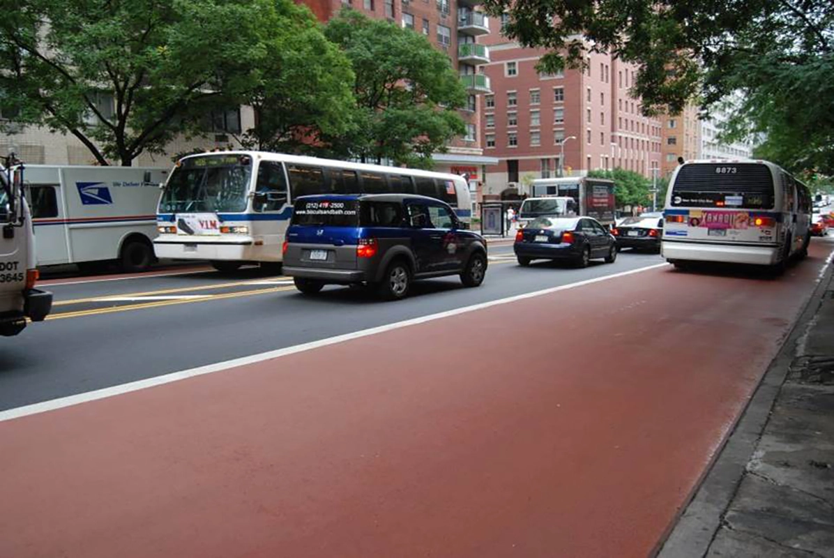 preferential bus lane