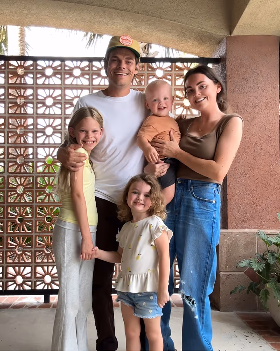 Chris Jordan with family