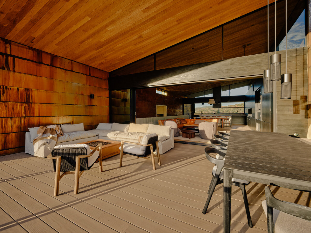 covered patio at Fox a modern rental home in Sedona