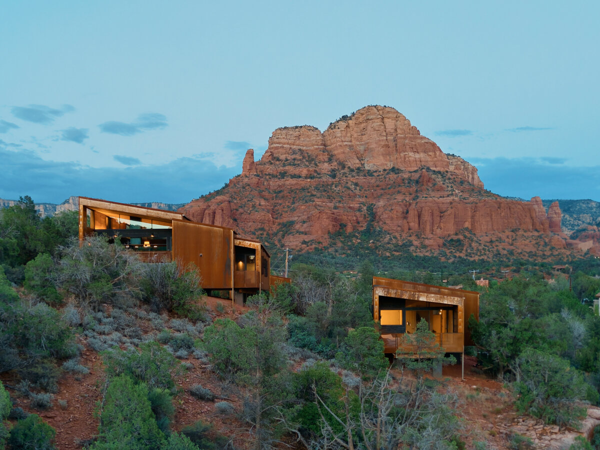 Fox a modern desert home in Sedona
