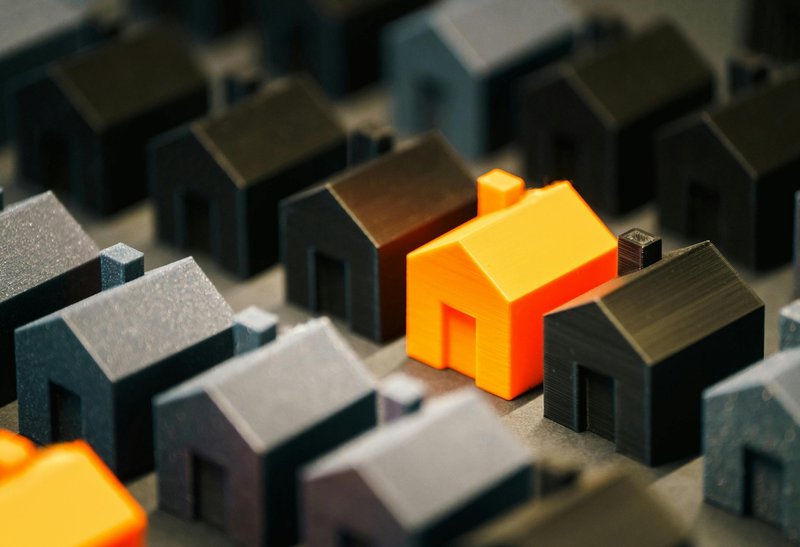 Pros and Cons of Refinancing Mortgage