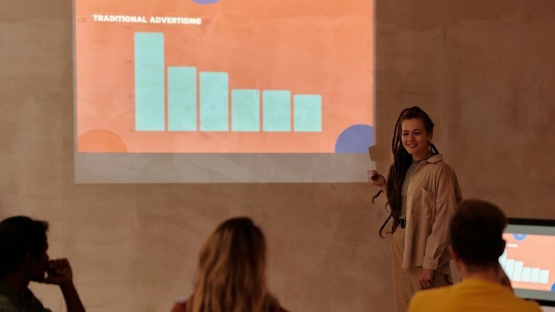 UX/UI Designer Salary Guide 2025 | Global Compensation