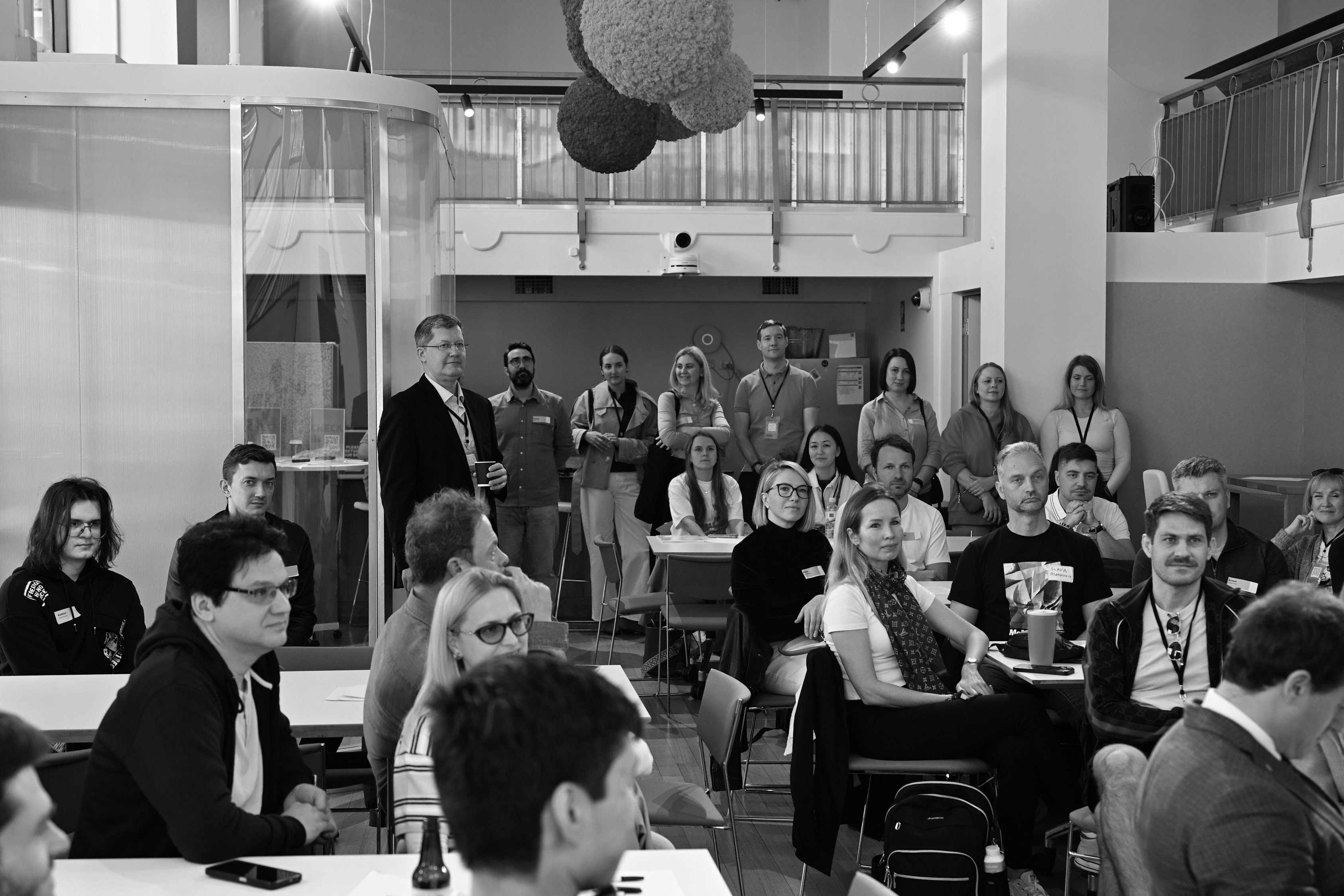 You’ll join a group of founders, makers, and domain experts at focused tables to unpack real challenges, share experiences, and support each other.