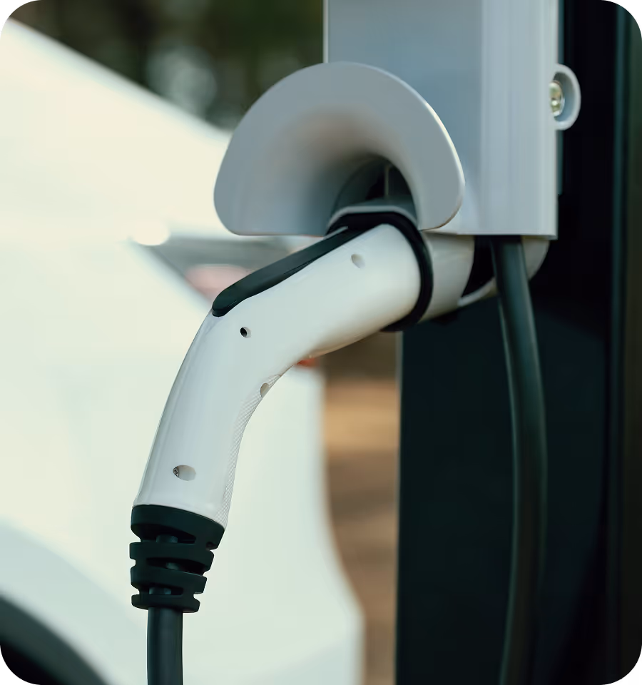 une borne de recharge électrique de voiture en gros plan