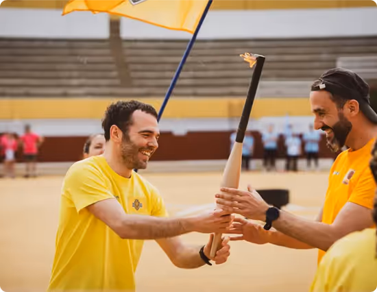 Esprit d’équipe Paie RH lors d’un événement sportif collaboratif