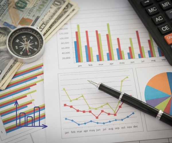 What are the best practices for budgeting and cash flow projections for charities in Canada?