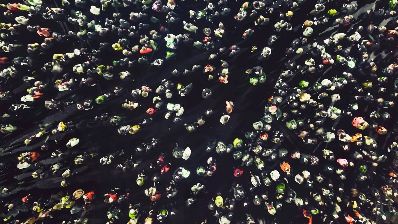 Eine große Menschenmenge