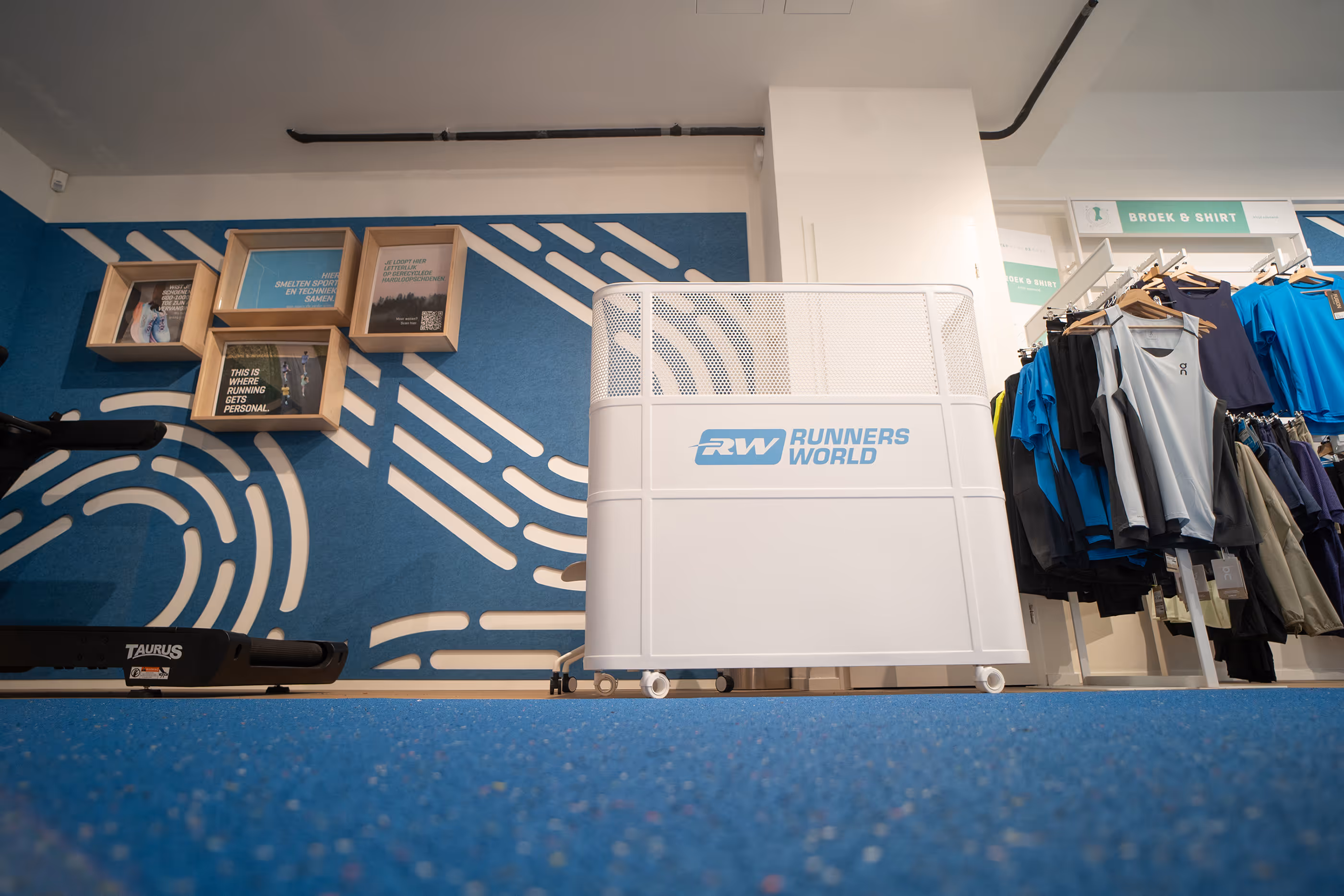 Runnersworld - Interior view 10 - Sustainable design by SWOODA for Runnersworld