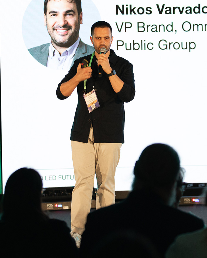 Keynote moments with industry leaders.