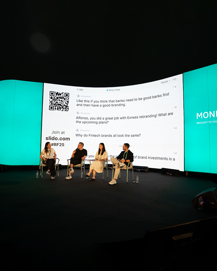 Audience engagement at its peak.