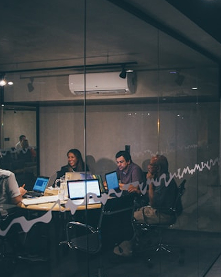 Teamwork and tech: behind the scenes of great ideas.

