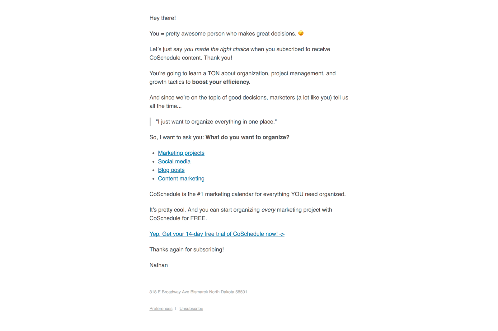 This is an example of a welcome email from a Saas company. It is an onboarding email that starts with "hey there" and is plain text with an emoji and links. 