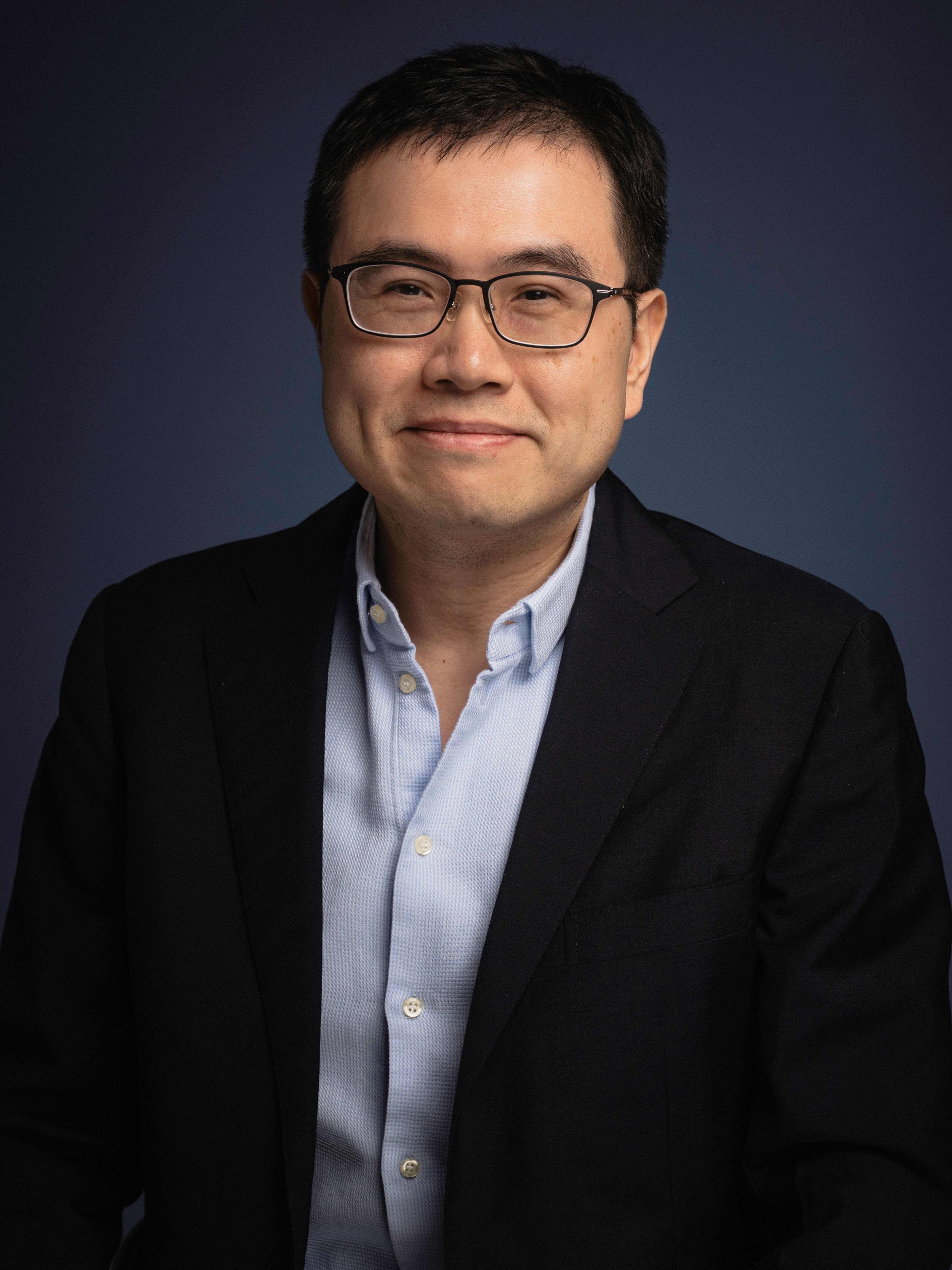 Dr. Justin Xiang
