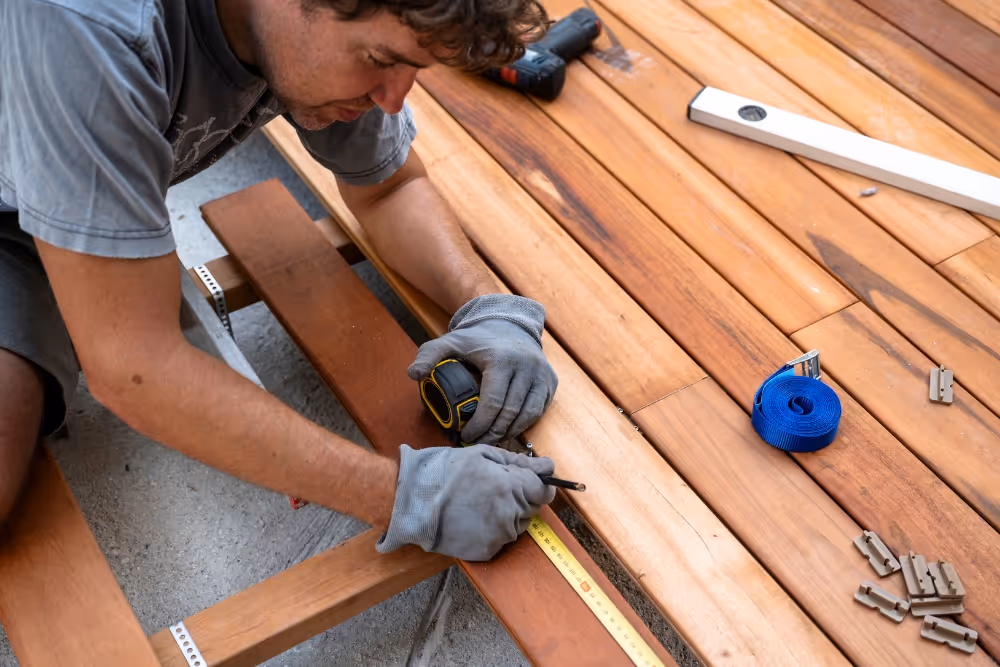 Fence Installer