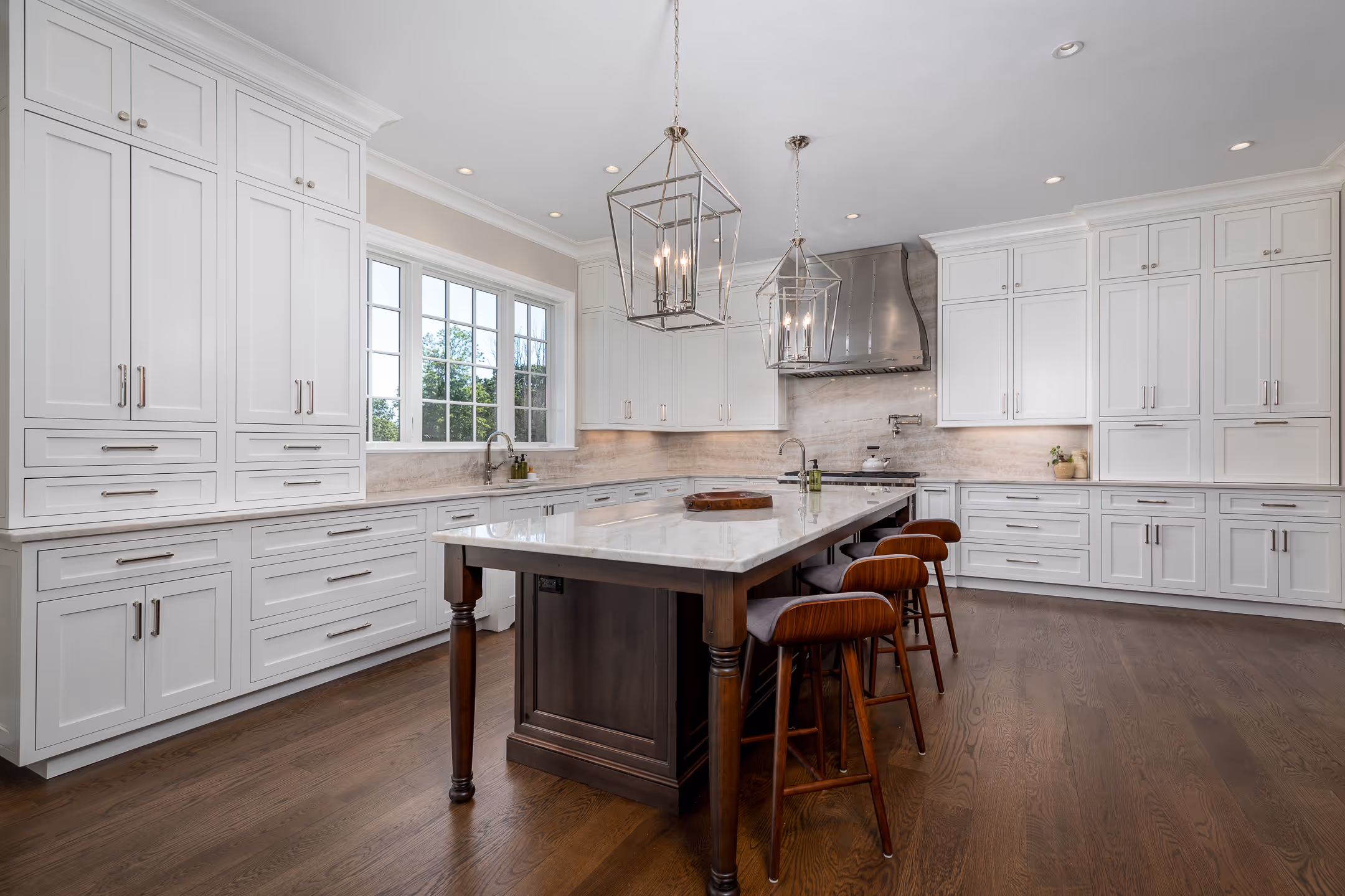 An interior design image of a brand new redesigned kitchen.