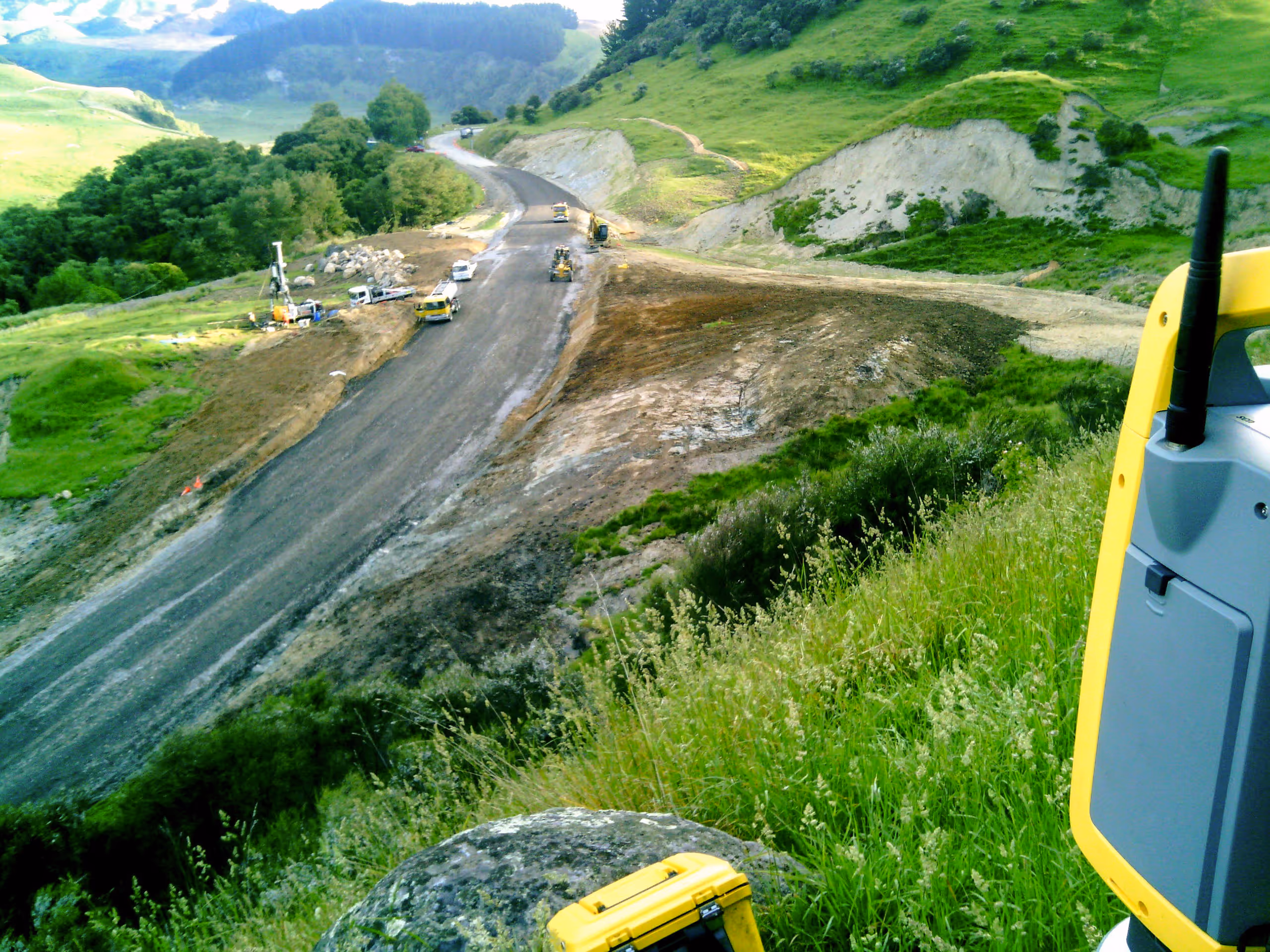 A&C Surveyors undertaking engineering surveying in the Parapara Highway, Manawatu