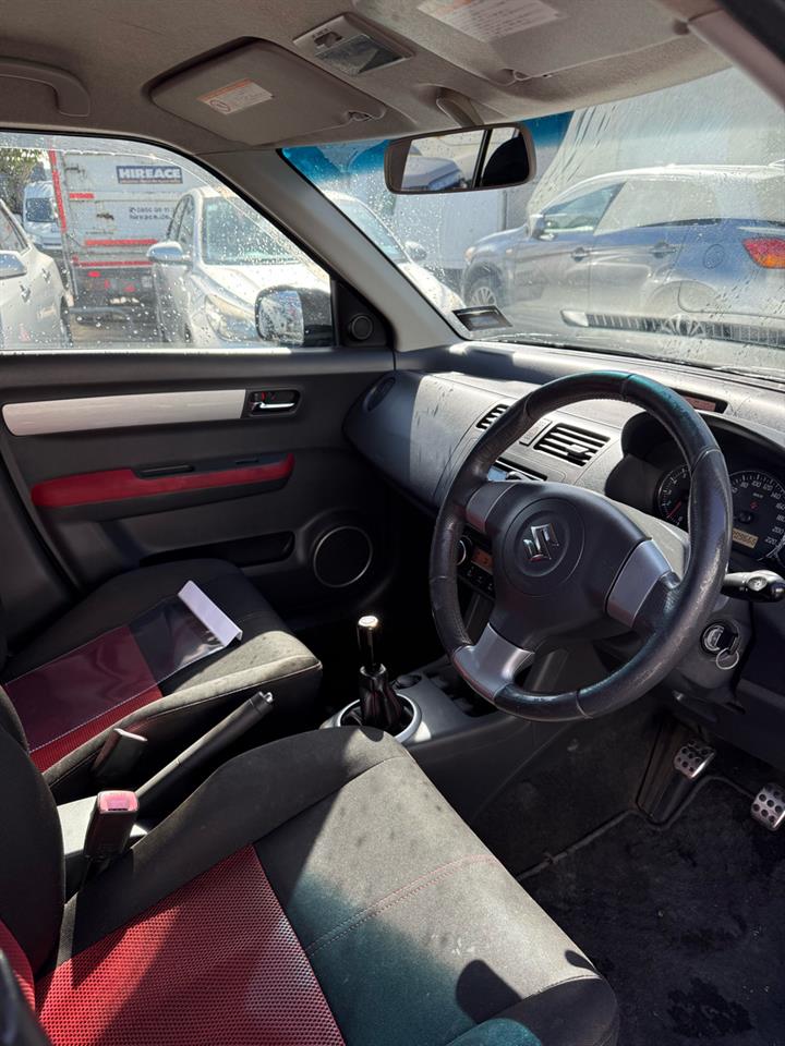 e75ff90f-3ca2-411a-b54a-7a87d258ff42 - Image 5