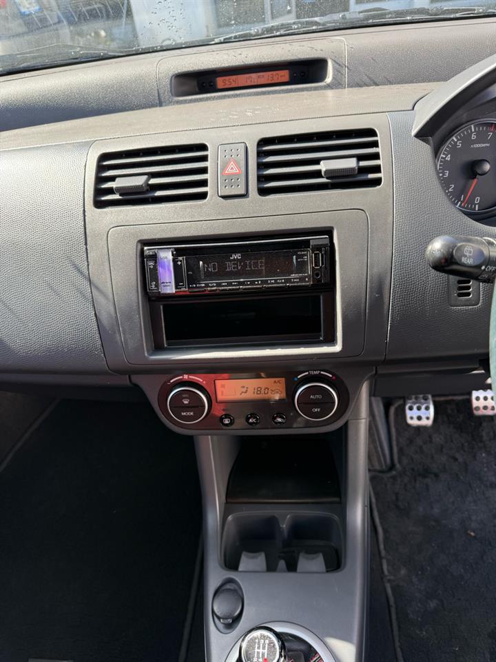 e75ff90f-3ca2-411a-b54a-7a87d258ff42 - Image 7