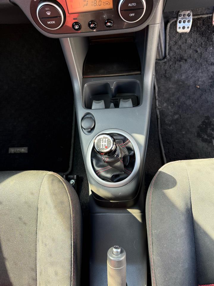 e75ff90f-3ca2-411a-b54a-7a87d258ff42 - Image 9