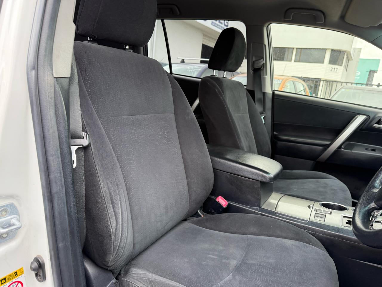 28ebc4f4-03f6-4b47-ac96-24595d6d6bf5 - Image 8