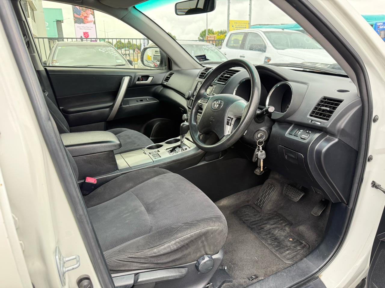 28ebc4f4-03f6-4b47-ac96-24595d6d6bf5 - Image 7