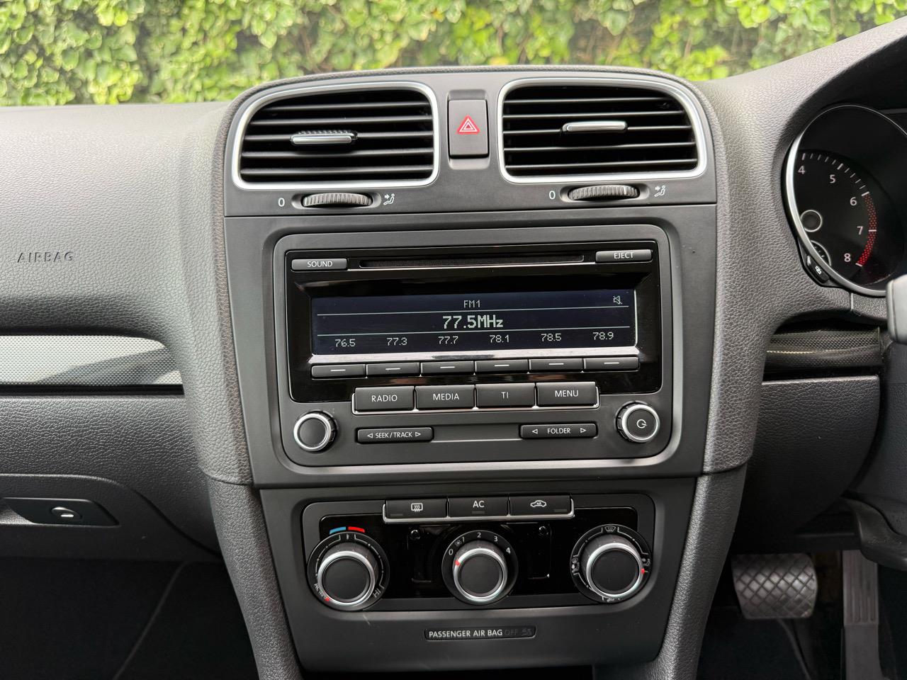 88feadd3-9e29-4a6e-83fc-272d1cc8bec5 - Image 9