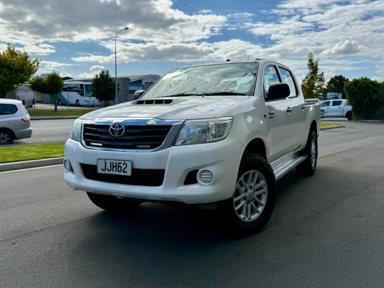 904ef126-f8f2-4906-b65b-04d7d03a43b8 - Image 2