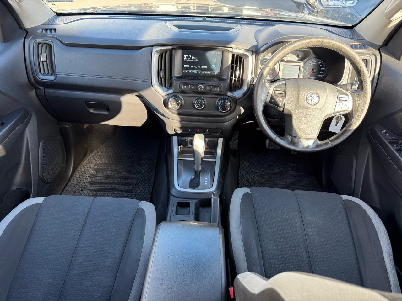 2faf8959-db18-4fc2-8d53-c8c0d9106504 - Image 7