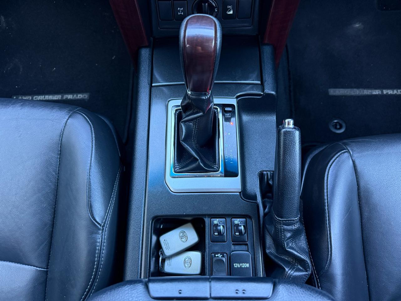 33a56fa3-0e5d-457f-8972-ae9cf2b2ea5d - Image 12