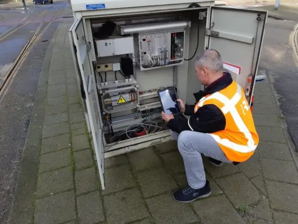 RET: Efficiënt toezicht op infrastructuur met directe registratie op locatie