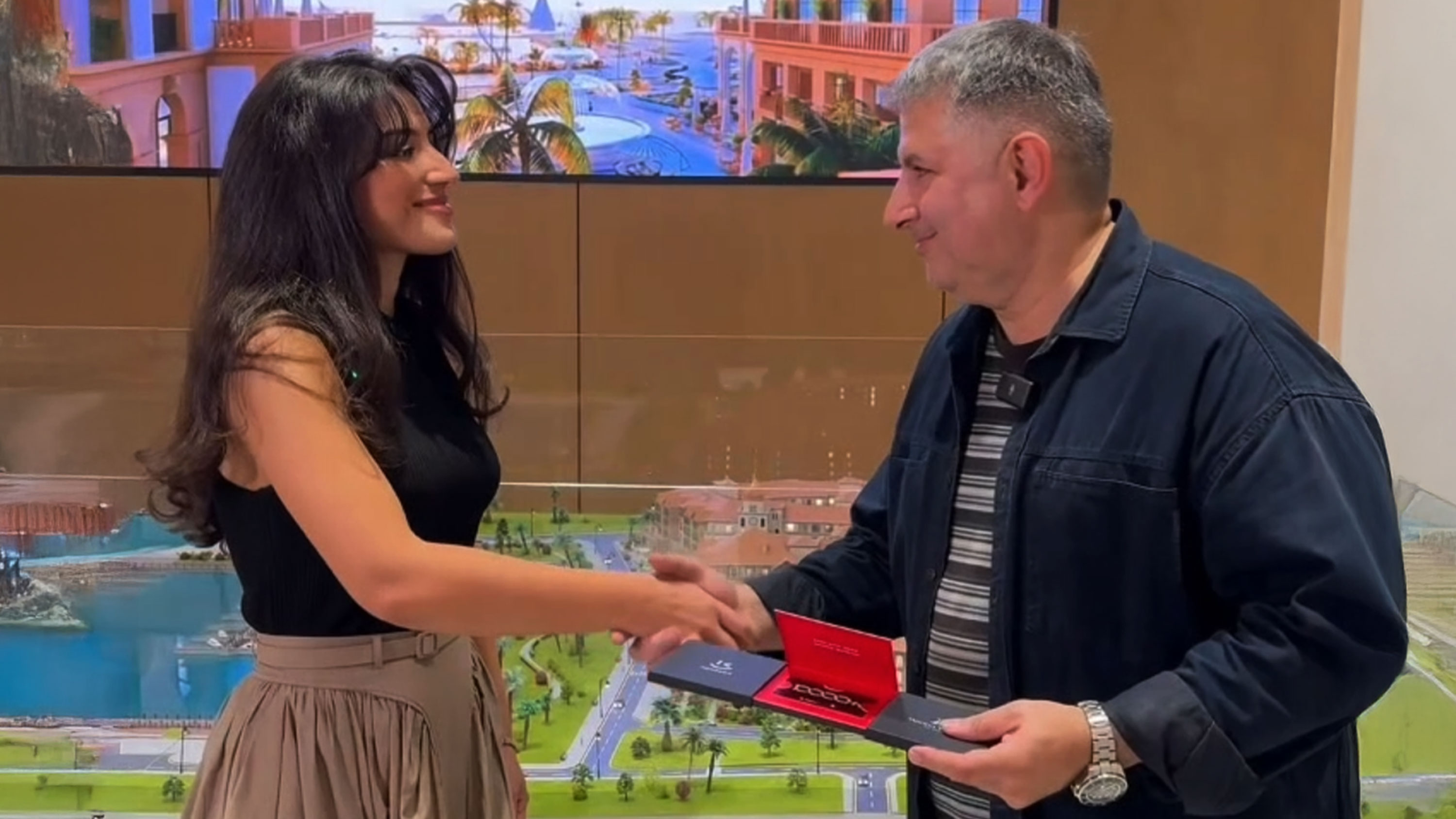 Marina Village-də sahilyanı həyat və 10.000 AZN dəyərində xüsusi təklif