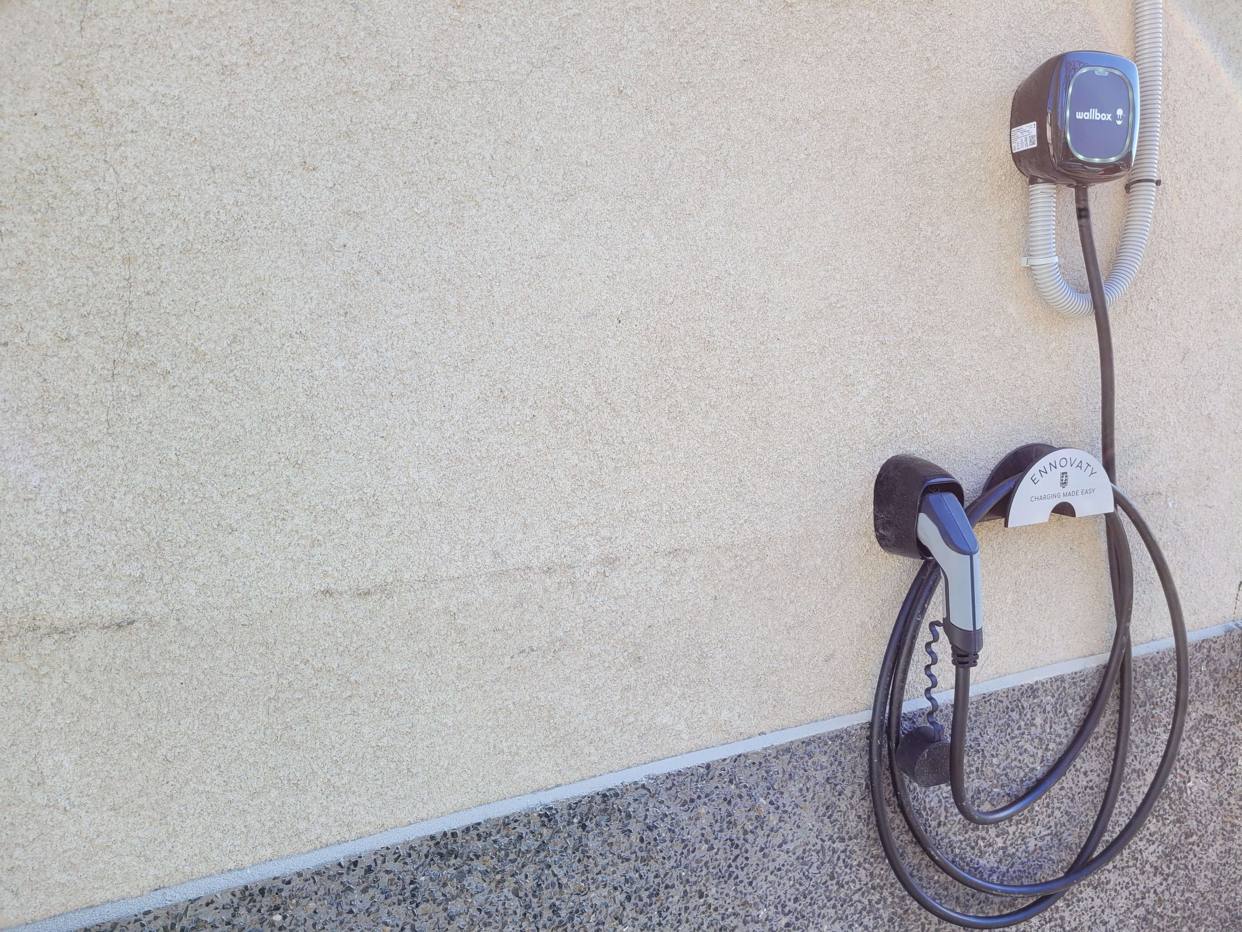 Electric station