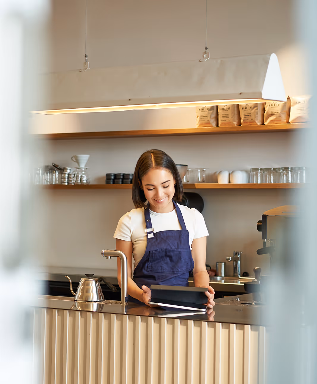 Tenant on the phone to birdcall