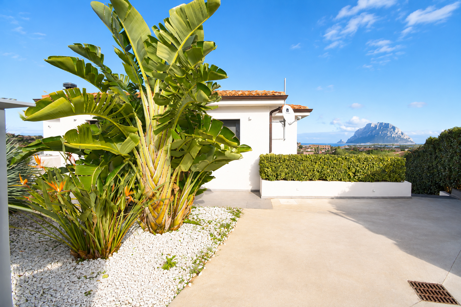 Luxusvilla mit Panoramablick auf Tavolara – Porto San Paolo, Sardinien - 1.390.000,00 EUR