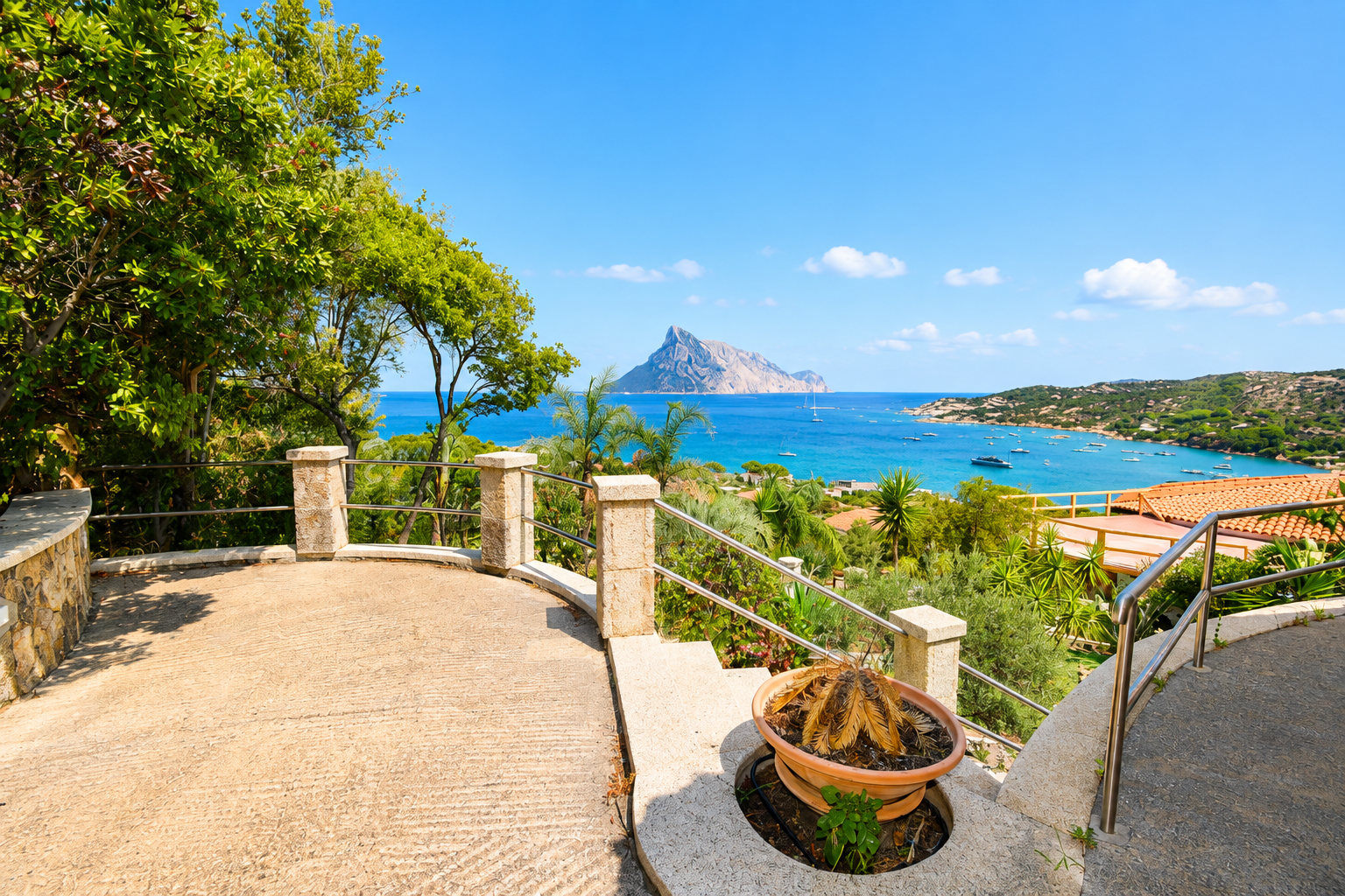 Villa „Tavolara“ mit Meerblick – Aldia Bianca (Cala Girgolu), Loiri Porto San Paolo - Preis: 1.150.000,00 EUR