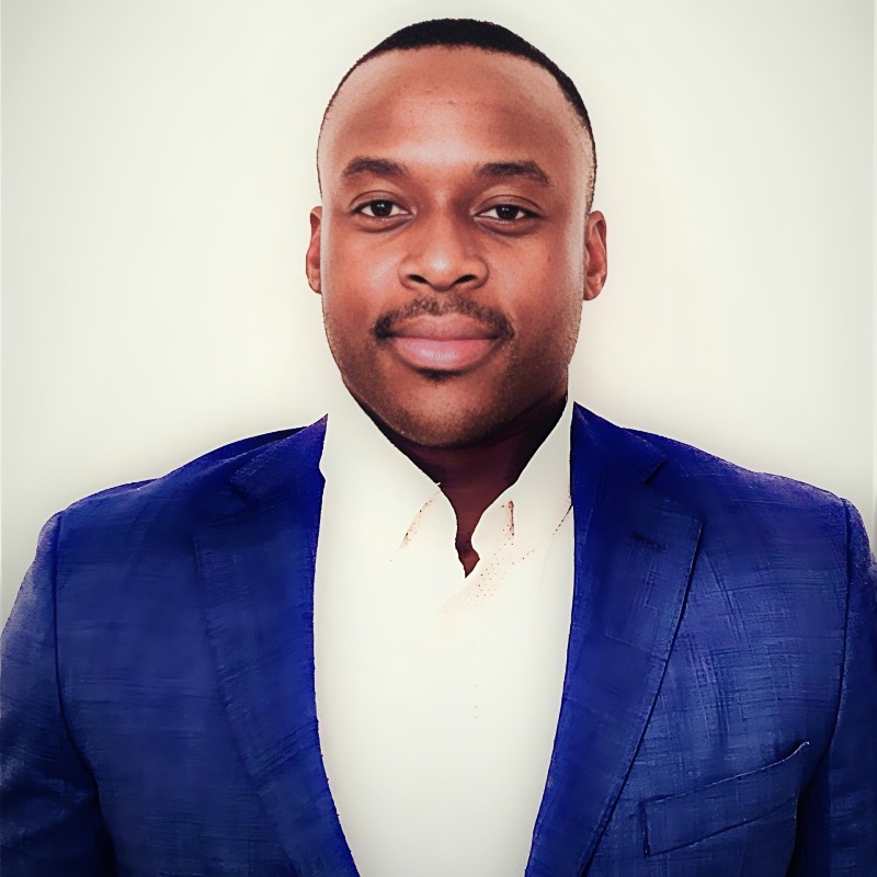 [headshot] image of customer (for a medical clinic)