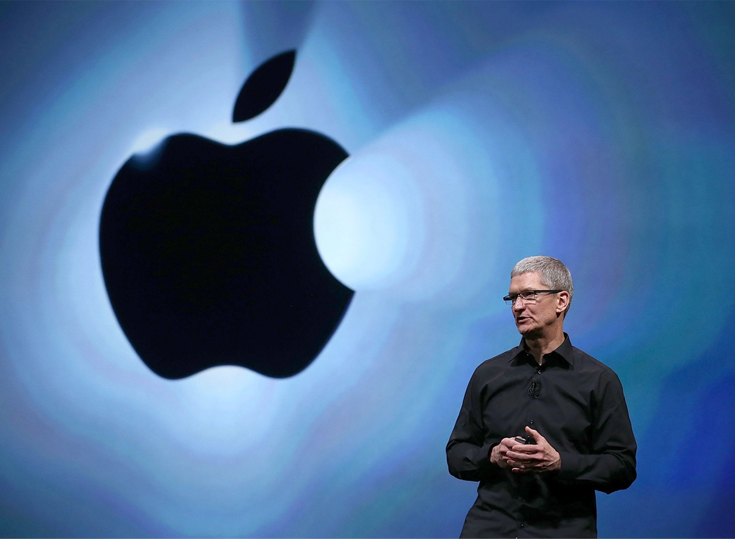 Apple Is Preparing For a Future Where Tim Cook Eventually Steps Aside