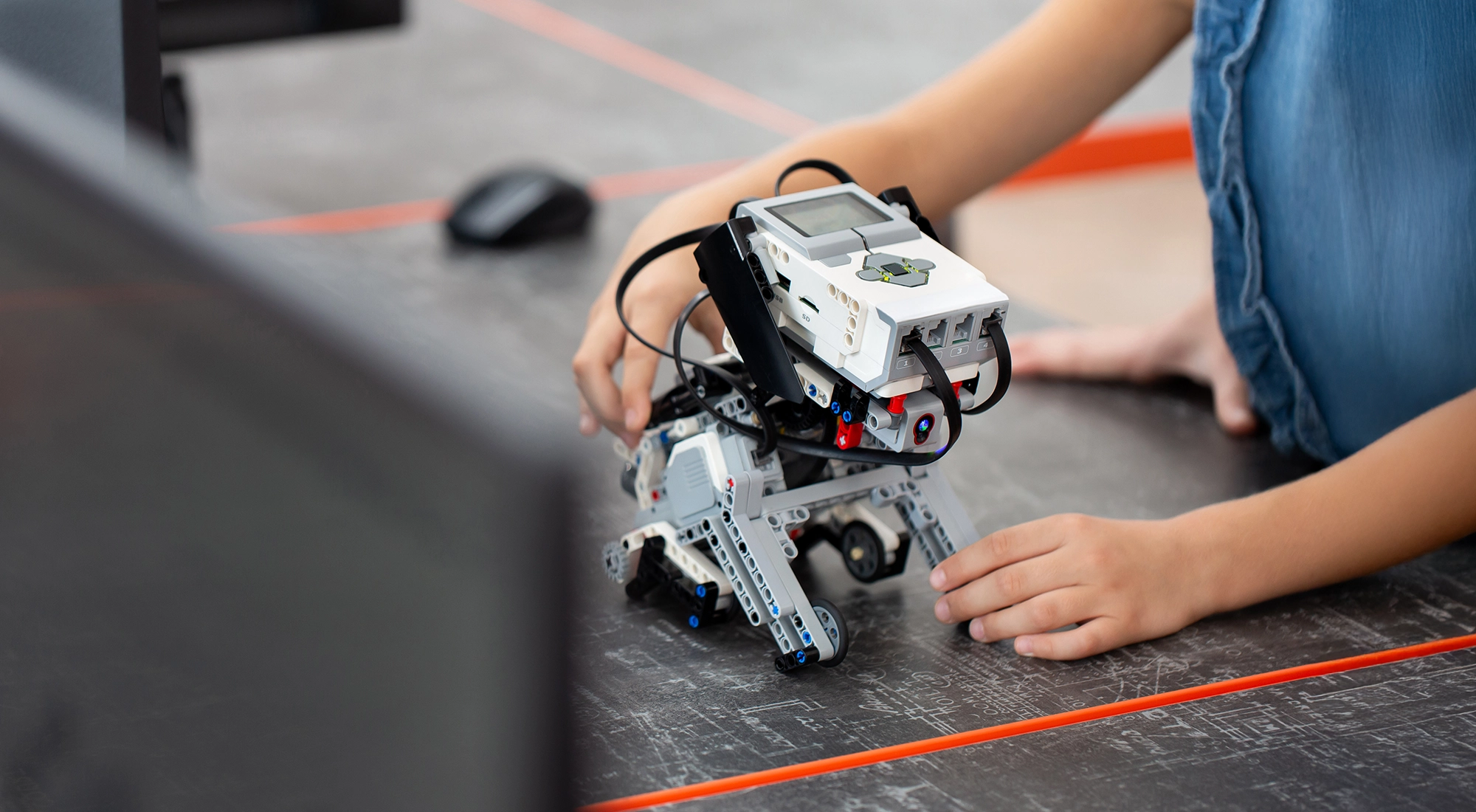 Robotics, Physical AI & the New Manufacturing Leadership Imperative