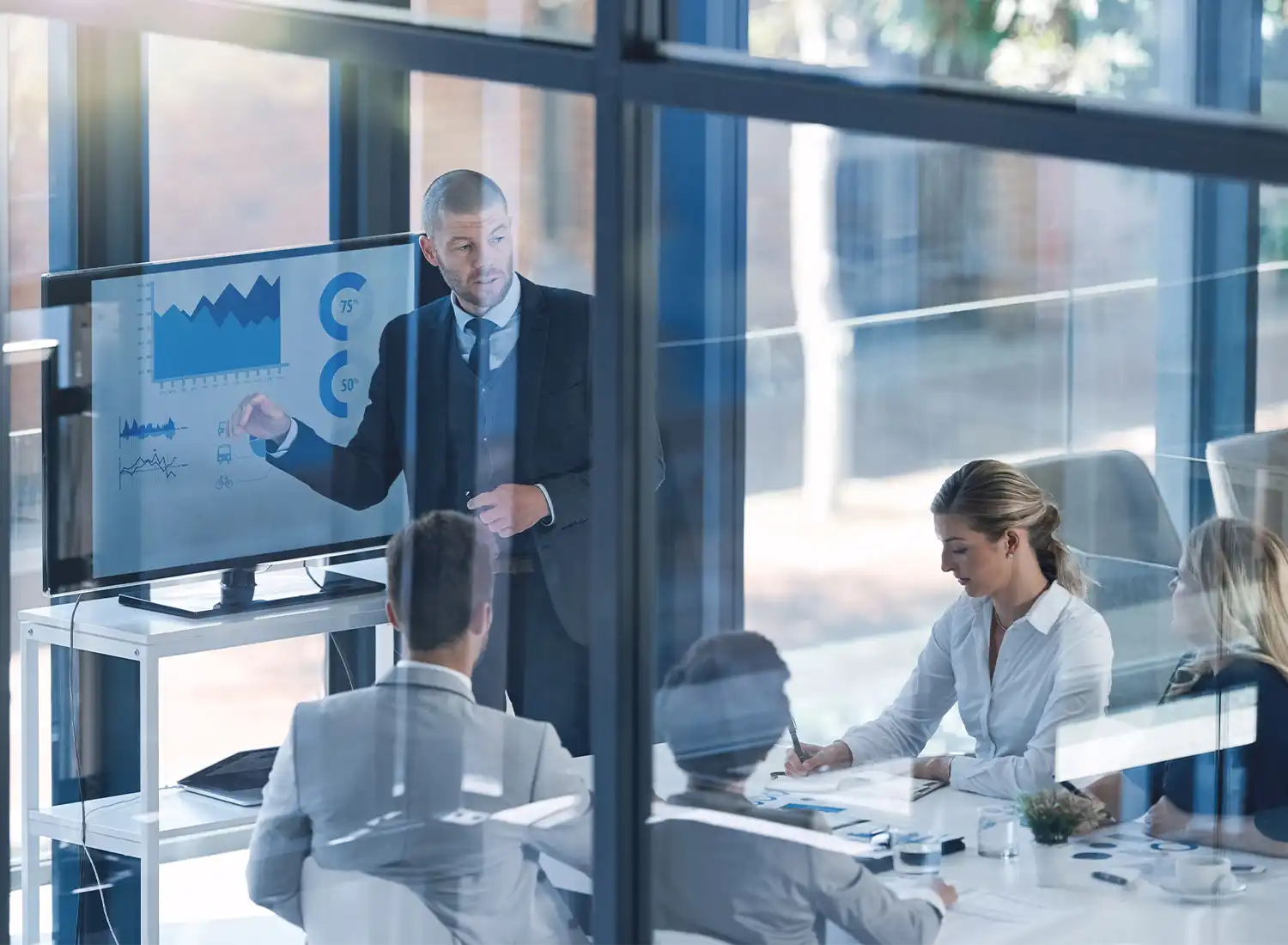 How to Find a CFO to Take Your Company Public: The Complete Hiring Guide