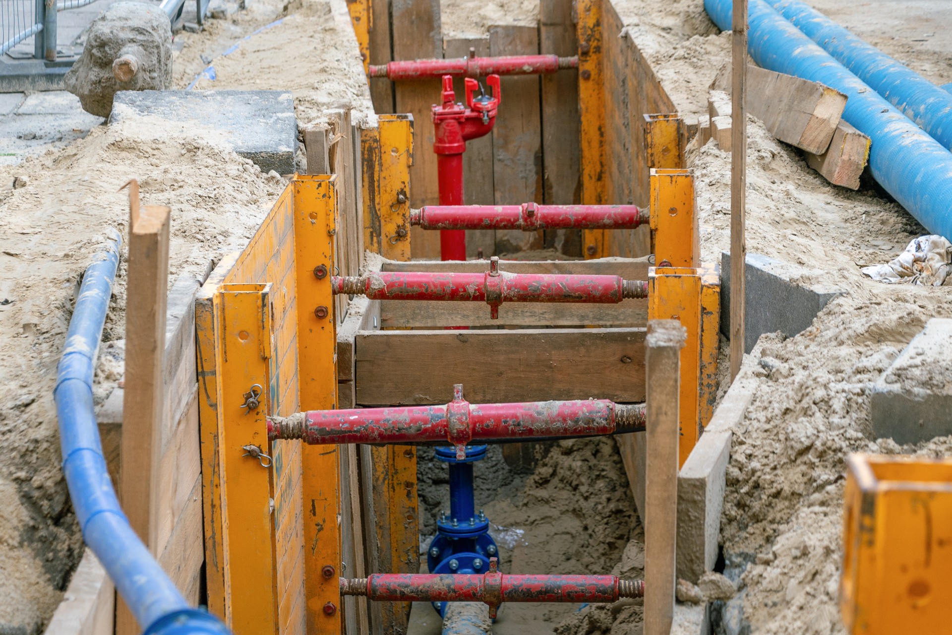 The Hidden Cost of Manual Entry in Shoring Rental Operations 